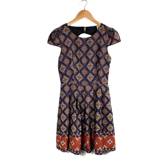 Alice Moon Dresses & Skirts - Alice Moon by mooncollection Paisley Dress